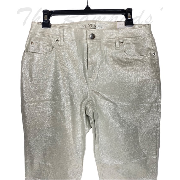 NWT Chico's Platinum Silver Metallic Petite Crop 0.5 Jeans - Picture 2 of 8